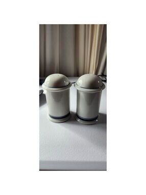 Dansk Bistro Christianshavn Blue Salt and Pepper Shaker Set White Navy Porcelain